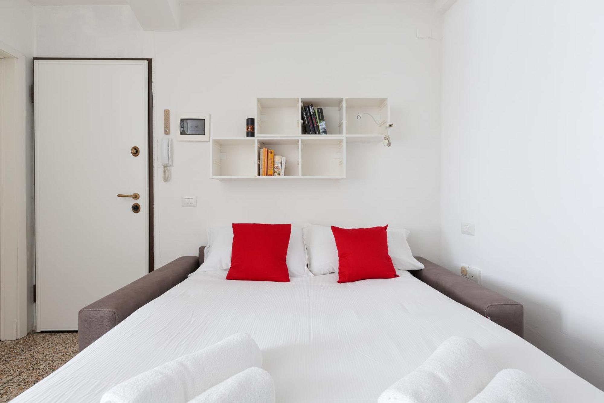 Guesthost - Sant'ambrogio Modern * Mailand